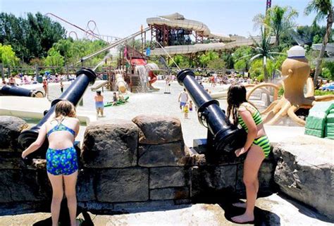 Of The Best Outdoor Water Parks In The Us Mommypoppins Things To