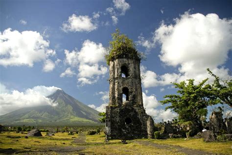 Cagsawa Church Mayon Volcano Tourism Ruins Monument Valley