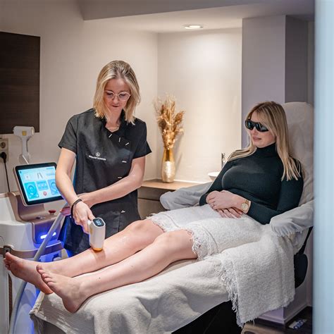 Laser Hair Removal Stomach Schoonheidsinstituuteleonore