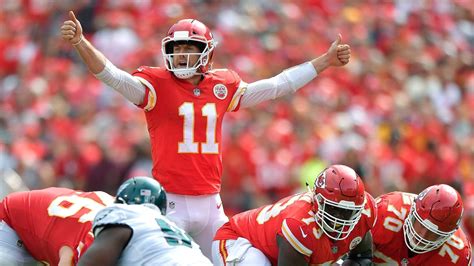 Learn about alex smith (football player): Alex Smith has reinvented his play and his legacy with the ...