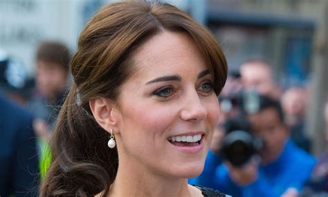 A Peek Inside Kate Middletons Beauty Routine Newbeauty