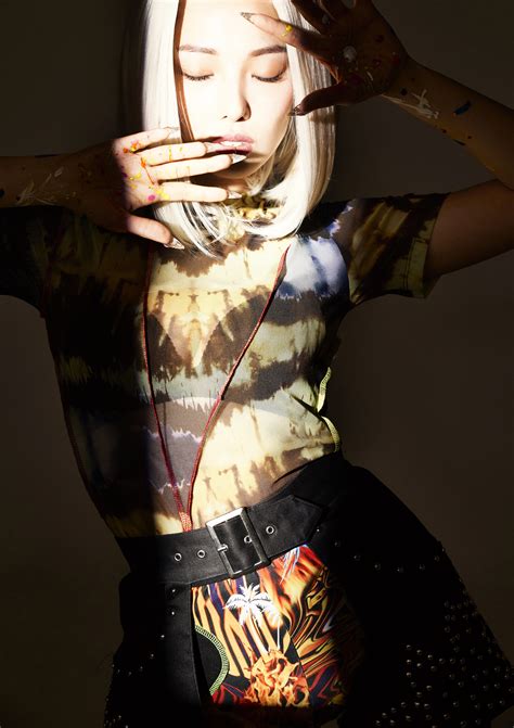 Watch popular content from the following creators: Jeon Somin (KARD) Profile - K-Pop Database / dbkpop.com