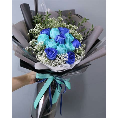 Blue Rose Bouquet 02 Wish Flowers