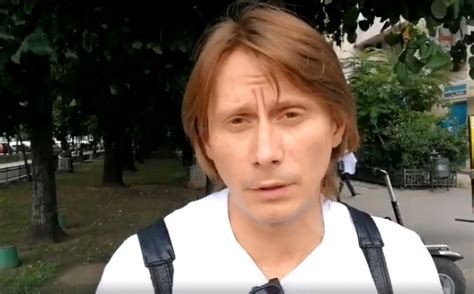 Actorul marius manole vorbește în clubul de seară cu. Marius Manole la Podcastul lui Damian Drăghici: "Am ...