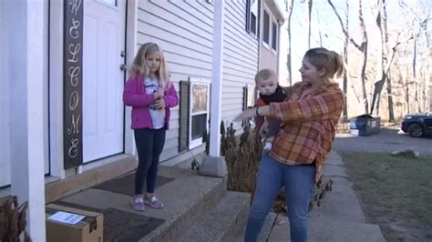 Mother Saves Daughter From Raccoon Attack