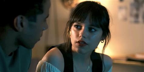 New Scream 6 Footage Tells The Blooming Romance For Jenna Ortegas Tara