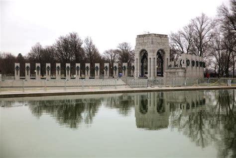World War 2 Memorial With Reflecting Pool In Washington Dc Editorial