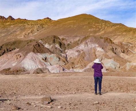 Places of interest in the death valley area are mostly located within death valley national park in eastern california. Artist's Palette and Artist's Drive in Death Valley ...