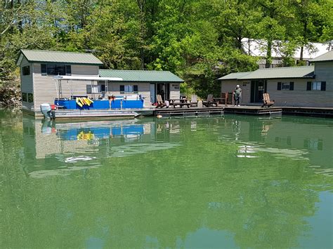 Special rates in floating cabins. Floating Cabins — Patoka Lake Marina & Lodging