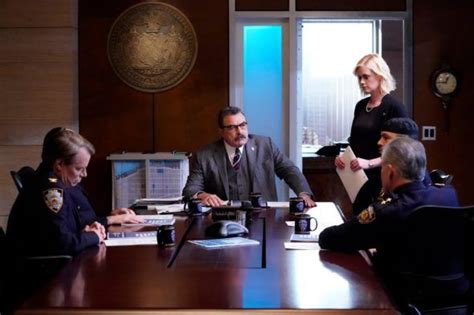 Guess who's coming to dinner? Blue Bloods: Season 11? Tom Selleck on Finale and CBS TV ...