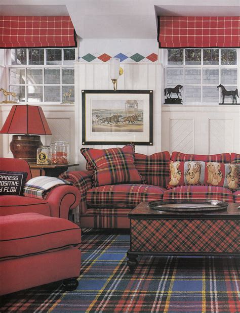 Classic And Lovely Plaid Home Decorating Trend For 2024 Pretty
