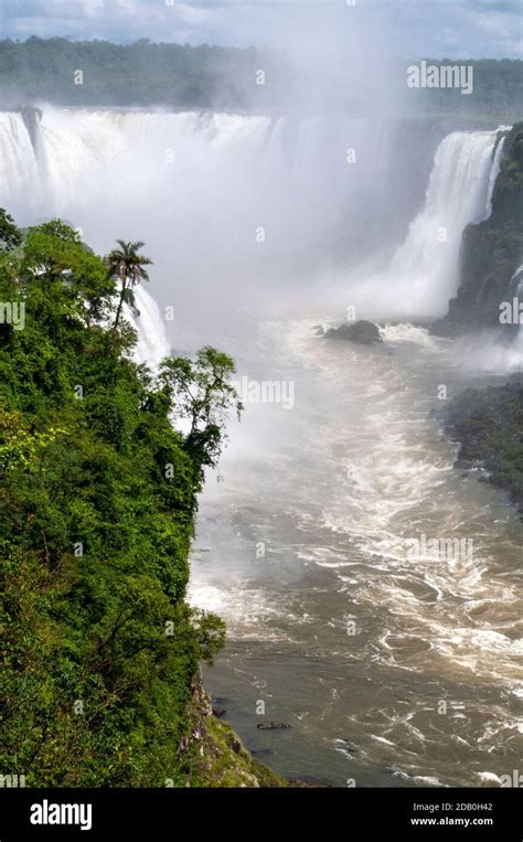 The 82 Metres High Devils Throat Falls Ids The Biggest Fall In The