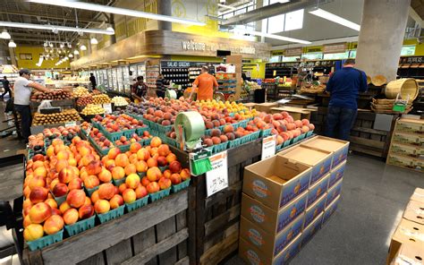 Donate now and help feed hungry kids in the u.s. Whole Foods Columbia opens to droves of shoppers ...