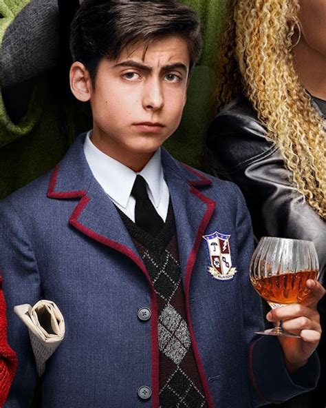 Umbrella Academy Number Five Umbrella Academy Aidan Gallagher Age