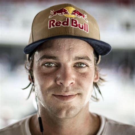 Does ryan sheckler have tattoos? Ryan Sheckler has been earning the "SKATE LIFE" tattoo on ...