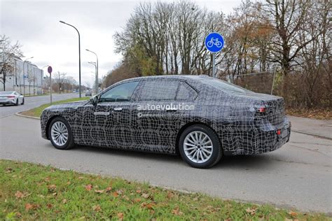 2023 Bmw 7 Series And I7 Electric Prototypes Show Self Driving Tech