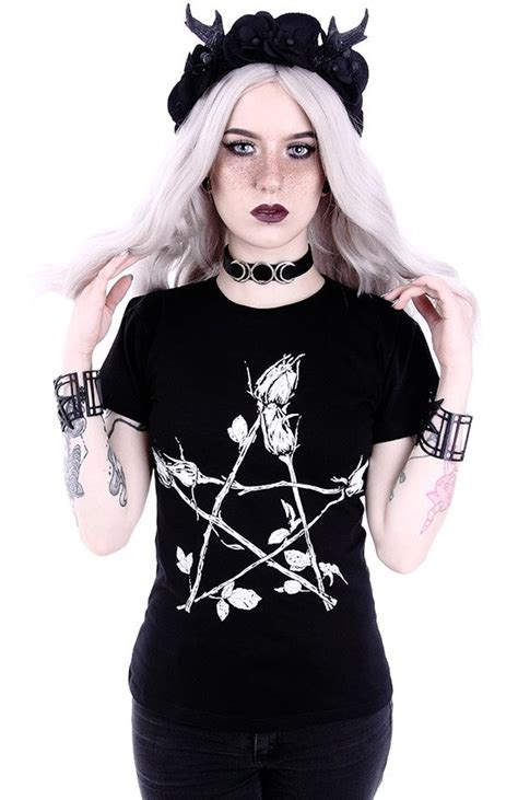 Classic Gothic Witchy T Shirt Rose Pentagram Restyle