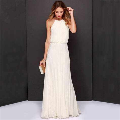 Women Halter Maxi Dress 2018 Sexy White Boho Long Dress Elegant Party