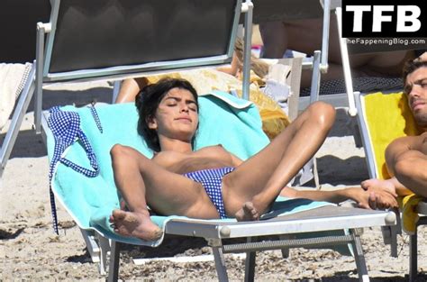 Lucia Rivera Romero Shows Her Nude Tits While On Holiday In Sardinia