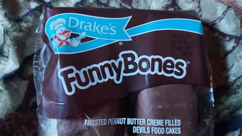 Howdy Food Reviews Drakes Funny Bones Youtube