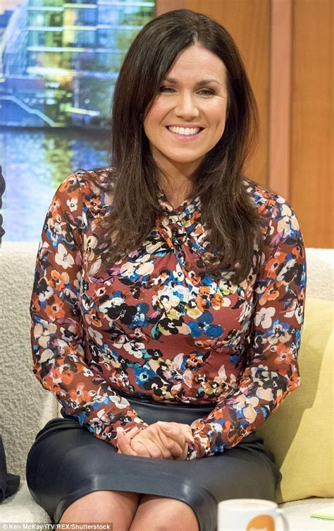 Good Morning Britain Fans Fawn Over Susanna Reid S Sexy Leather Pencil Skirt Daily Mail Online