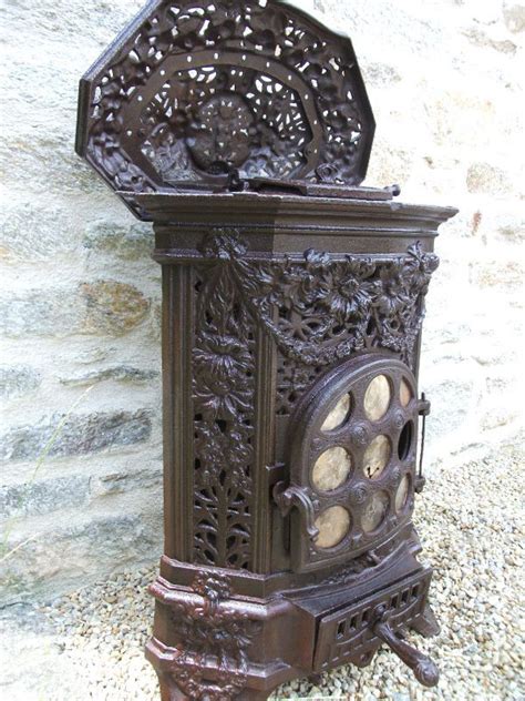 D'autres poêles sont disponibles dans nos ateliers et. Ancien poêle Deville Paillette modèle Regalia - L' Amour d ...