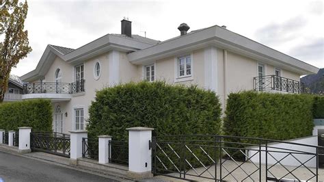 Jetzt günstig die wohnung mit gebrauchten möbeln einrichten auf ebay kleinanzeigen. Eins von Deutschlands teuersten Häusern steht ion Garmisch ...