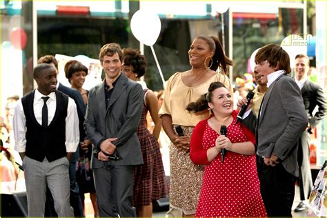 Ricki lake, who played tracy turnblad in the 1988 film, makes an appearance in the film. 'Hairspray' Cast @ The Today Show: Photo 499051 | James ...