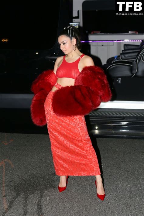 Braless Charli XCX Stuns In All Red Out In NYC 9 Photos OnlyFans