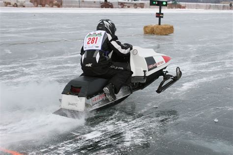 Waconia Ride In News Midwest Vintage Snowmobile Shows