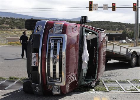 woman taken to hospital fault still under investigation after 3 vehicle crash st george news