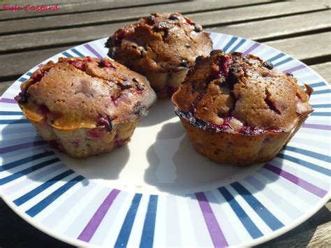 Muffins aux framboises et au chocolat blanc