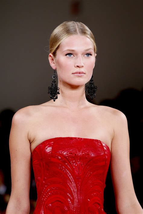 Photo Of Fashion Model Toni Garrn Id 399213 Models The Fmd