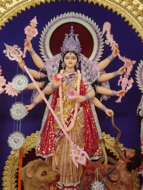 تعريف بالكتب المقدسة لدى الهندوس. Goddess Parvati