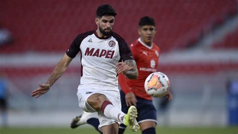 Lanus continue to climb positions in both tables under boss luis zubeldia. Así fue el insólito gol de Lanús ante Independiente - TyC ...