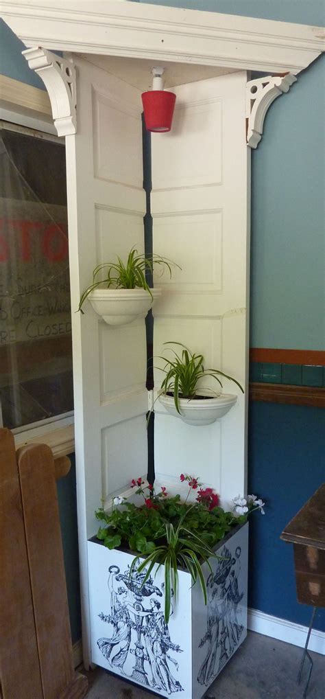 A sharp corner can be filled with a cabinet, a tall and luxuriant plant or fish bowl. "The love corner" )...feng shui with 100% recycled design ...