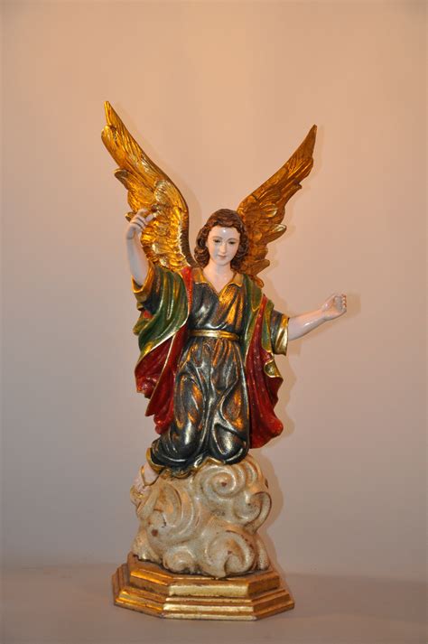 Arcangel San Gabriel Escultura Por Carolina Silva Artmajeur