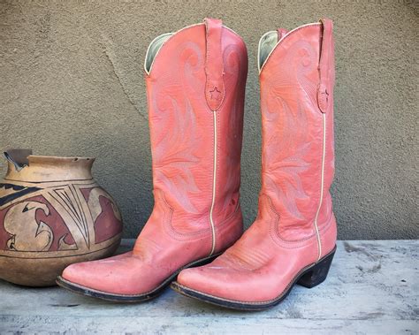 Vintage Distressed Pink Cowboy Boots For Women Size M Western Fashion Cowgirl Boots