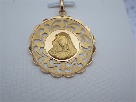 18k Gold Charm Necklace Pendant Jewelry Virgin Mary Etsy