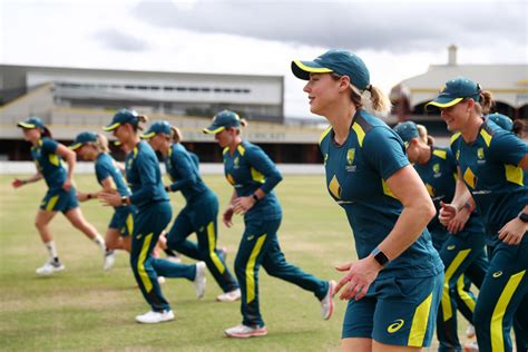 Australias Womens Cricket Team Uses Apple Watch To Improve Player