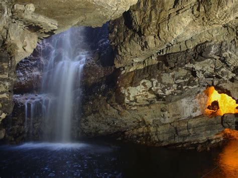 Smoo Cave Things To Do In The Highlands Altnaharra Hotel