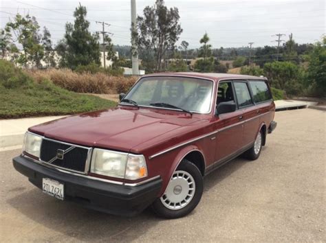 Like the volvo 140 series (1966 to 1974), from which it was developed, it was designed by jan wilsgaard. 1990 Volvo 240 Wagon for sale - Volvo 240 1990 for sale in ...