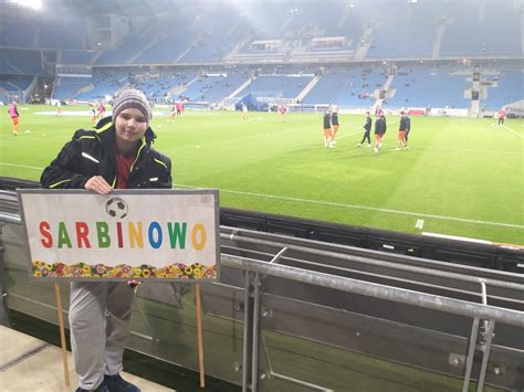 Witam państwa serdecznie na jednym z najpiękniejszych boisk piłkarskich w naszym regionie! Mecz piłki nożnej w Poznaniu na Stadionie Lecha Poznań ...