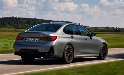 ราคาอย่างเป็นทางการ Bmw M340i Xdrive Lci 4099000 บาท Ckd เบนซิน