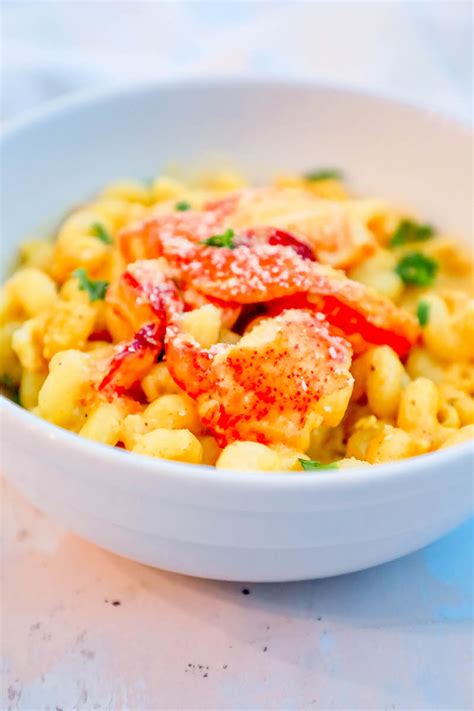 Just 20 minutes to prep and 30 to bake. The Best Easy Lobster Mac and Cheese Recipe - Sweet Cs Designs