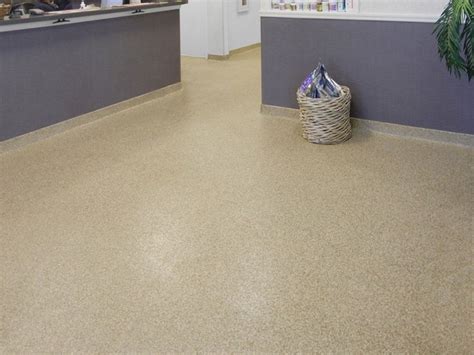 What kinds of floor coating solutions do we provide? Everlast® Floor is a 100% solid epoxy, marble-chip and ...