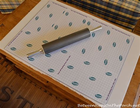 The general rule for any jigsaw puzzle is to do the frame first. How To Save Or Frame a Jigsaw Puzzle Without Using Messy Glues