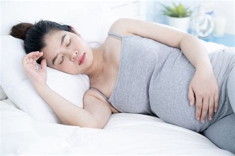 Benarkah Ibu Hamil Dilarang Tidur Di Pagi Hari Alodokter