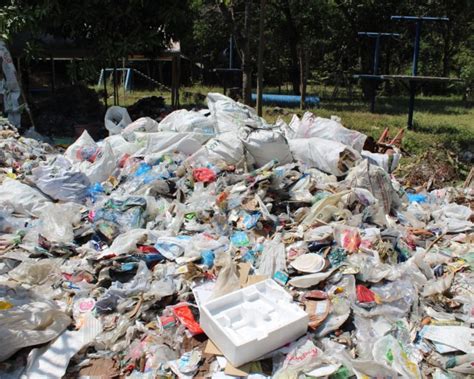 Surabayas Fight A Story Of A Citys Efforts In Eliminating Plastic