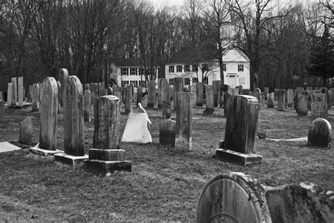 Haunted Cemetaries Of The World Haunted Cemetery In South Carolina